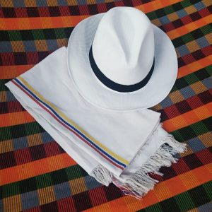sombrero-y-poncho