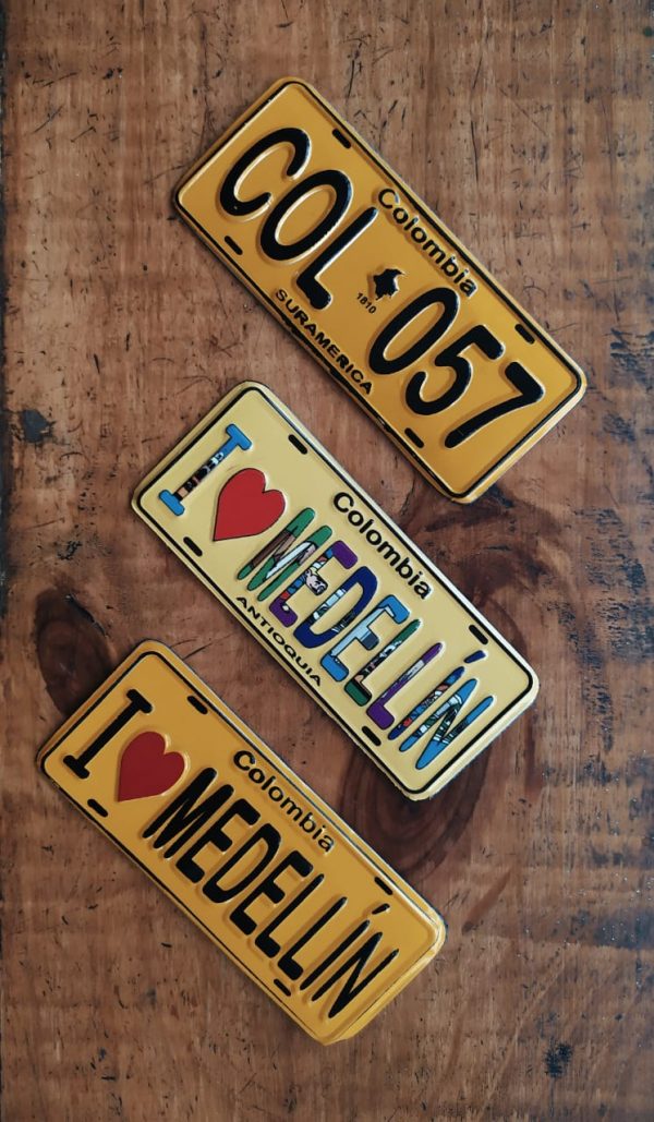 magneto placa colombiana