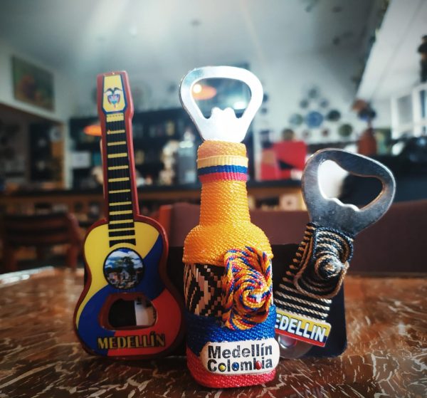 destapadores de botellas típicos colombianos